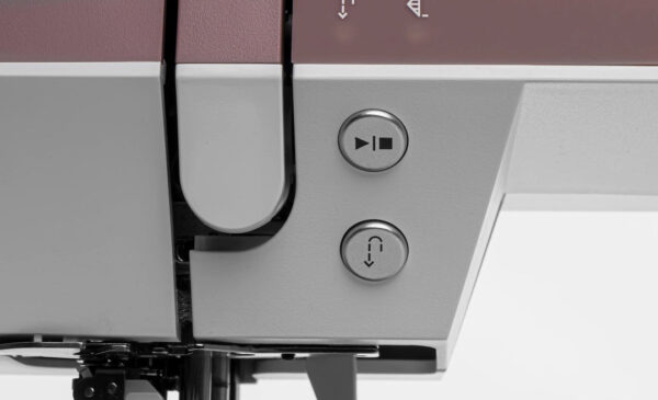 10002 PFAFF® quilt ambition™ 635 Sewing Machine