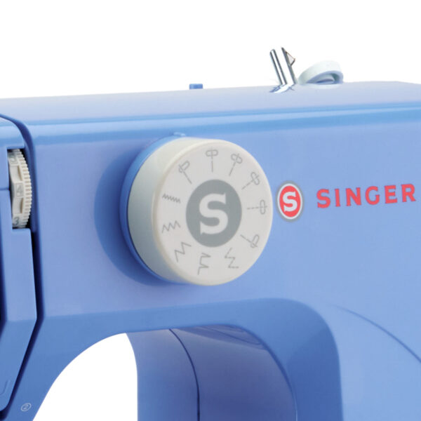 10003 SINGER® M1000 Blue Mending Machine