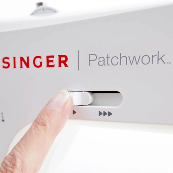 10005 SINGER® Quantum Stylist™ 9960 Sewing Machine with Extension Table