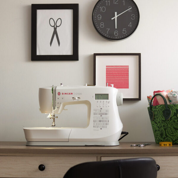 10005 SINGER® C7220 Sewing Machine with Extension Table