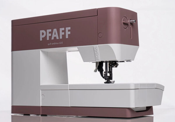 10008 PFAFF® quilt ambition™ 635 Sewing Machine