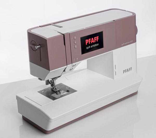 10013 PFAFF® quilt ambition™ 635 Sewing Machine