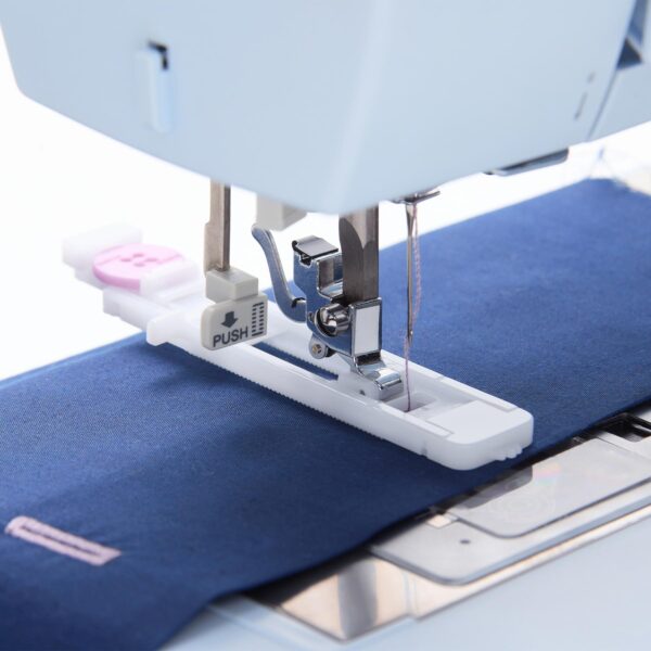 10005 SINGER® Heavy Duty 4423 Meltwater Blue Sewing Machine