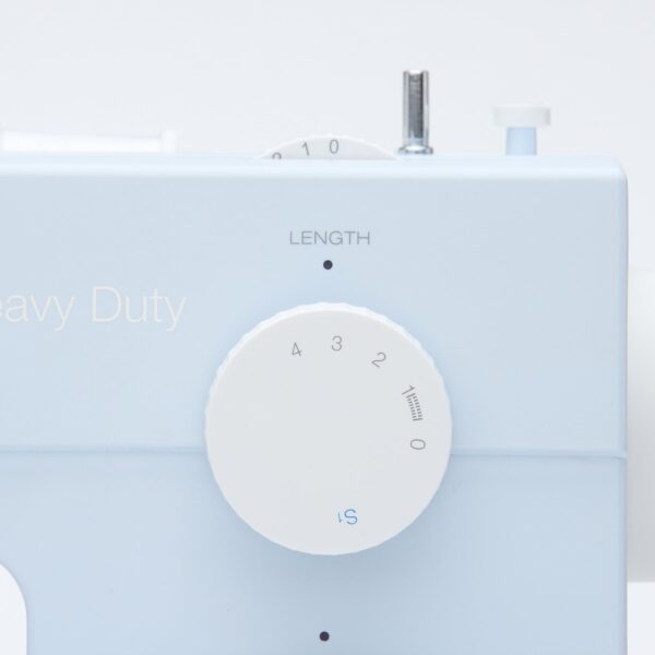10009 SINGER® Heavy Duty 4423 Meltwater Blue Sewing Machine
