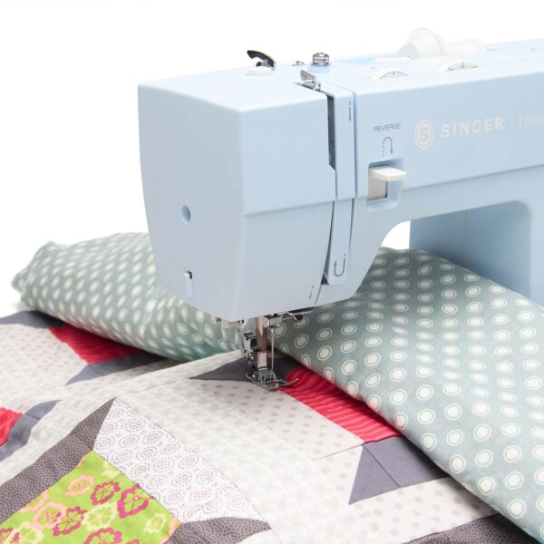 10010 SINGER® Heavy Duty 4423 Meltwater Blue Sewing Machine